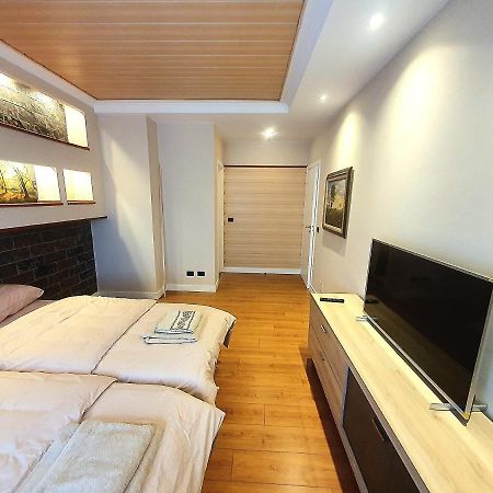 Appartement Centerscape - Studio By Dion à Tirana Extérieur photo
